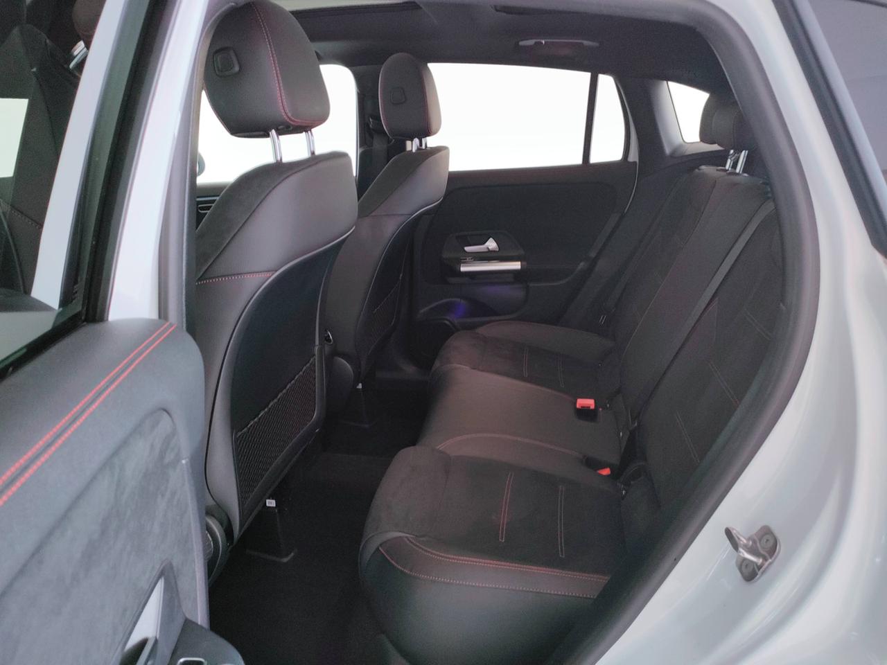 Mercedes-Benz GLA-H247 2023 - GLA 200 d AMG Line Advanced Plus 4matic auto