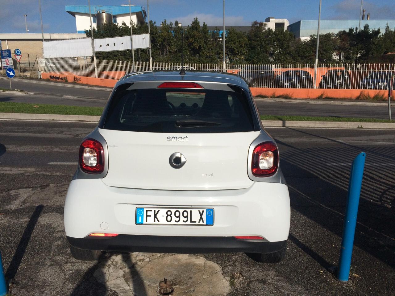 Smart ForFour 70 1.0 twinamic Youngster tagliandata garanzia !