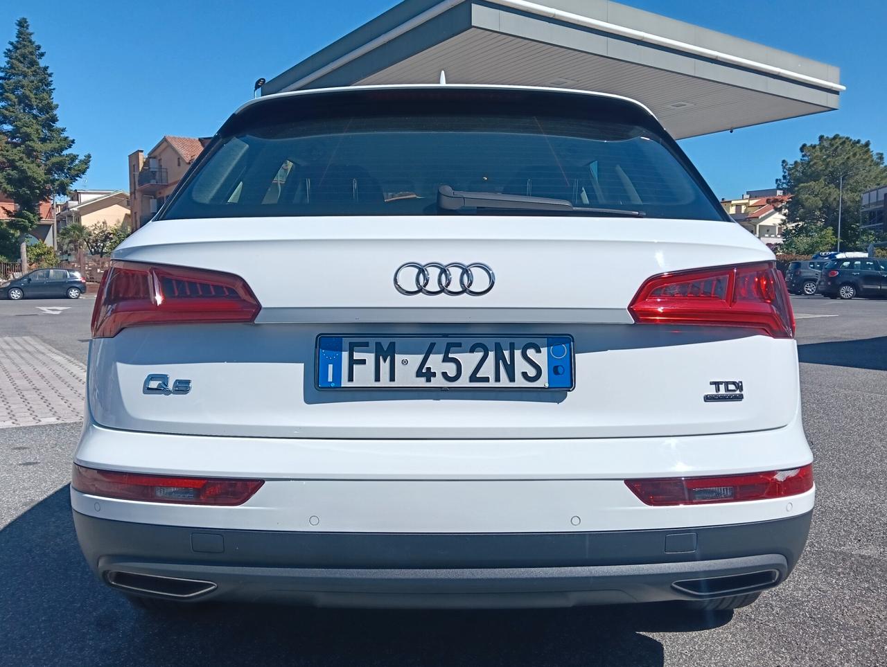 Audi Q5 2.0 TDI quattro S tronic Business Uni Proprietario
