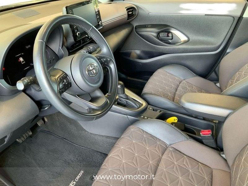 Toyota Yaris Cross 1.5 Hybrid E-CVT Lounge