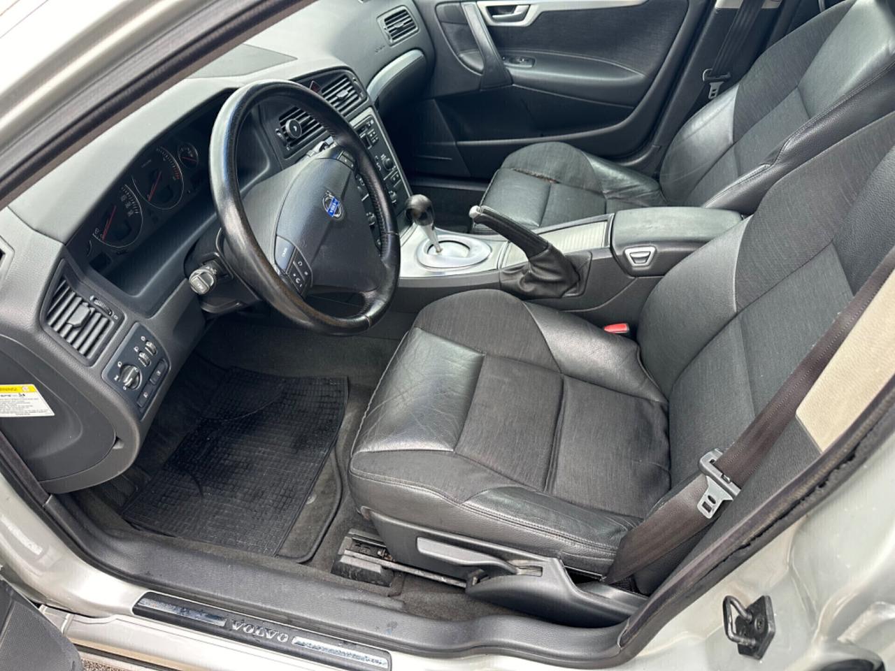 Volvo V70 2.4 D 20V (163CV) cat Momentum