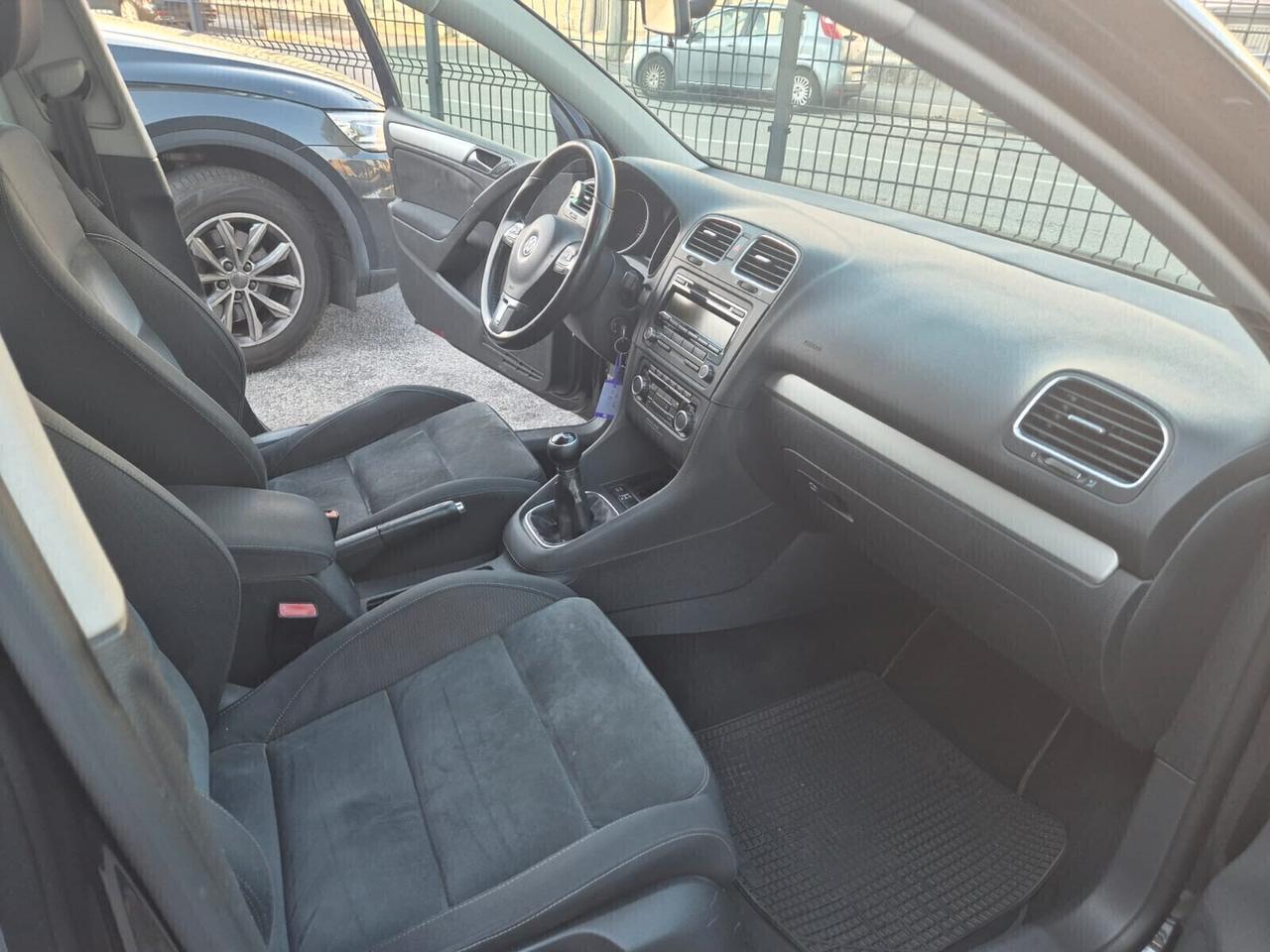 VW Golf 1.6 Highline BFuel E5A-Scad. GPL '30!!!