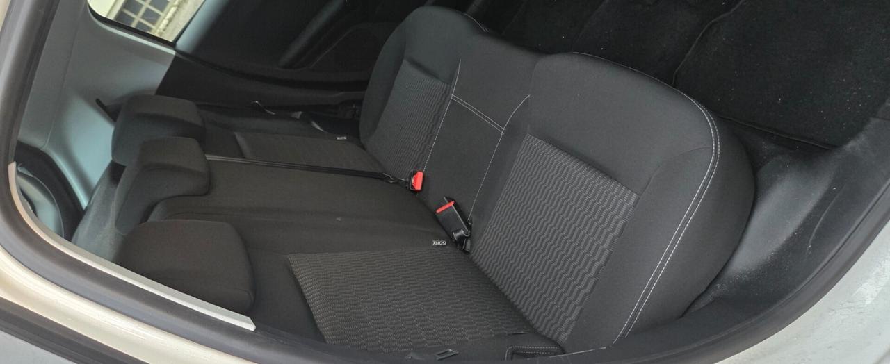 Peugeot 208 PureTech 82 5p. GPL Active