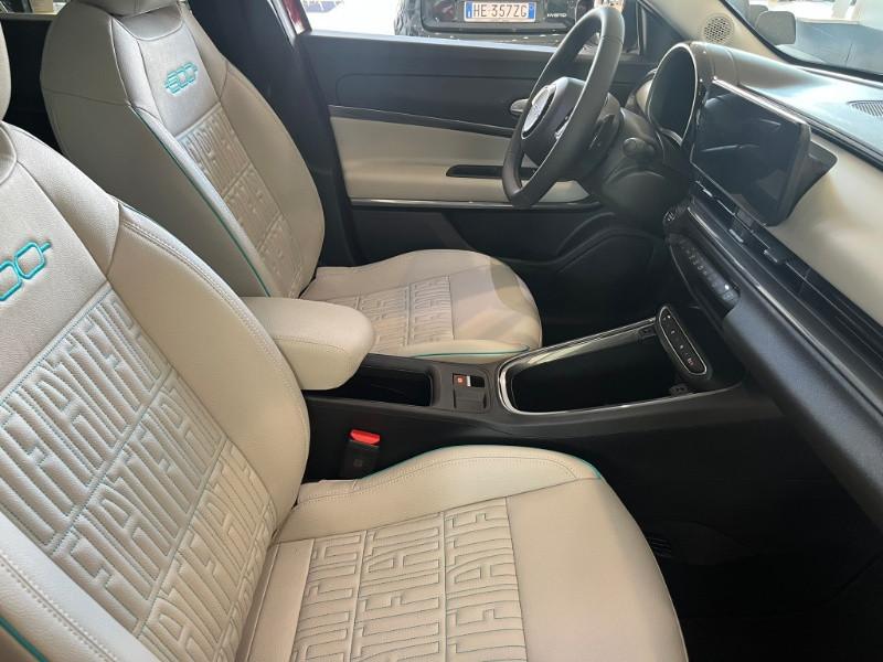 FIAT 600 Hybrid 145 CV DCT MHEV La Prima II