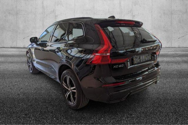 VOLVO XC60 B4 (d) Geartronic R-design