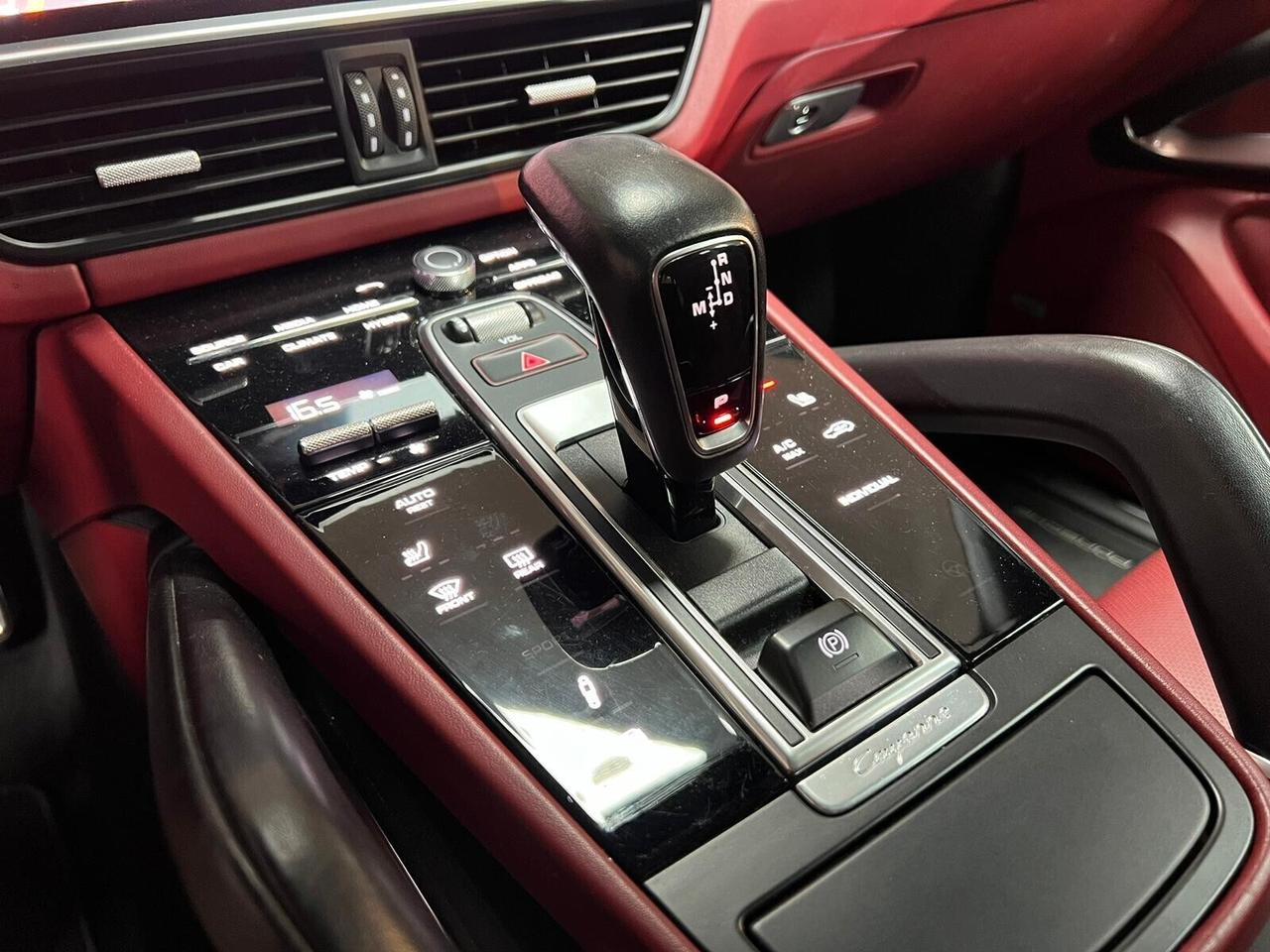 Porsche Cayenne Coupe 4.0 Turbo S e-hybrid tiptronic (538)