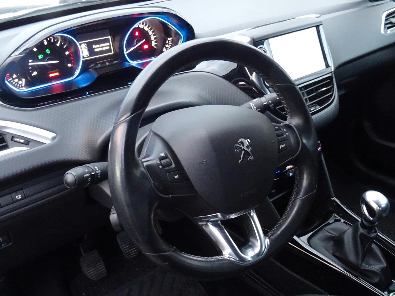 Peugeot 2008 BlueHDi 120 Allure