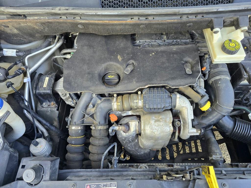 Peugeot Partner Tepee 1.6 HDi 92 CV Outdoor