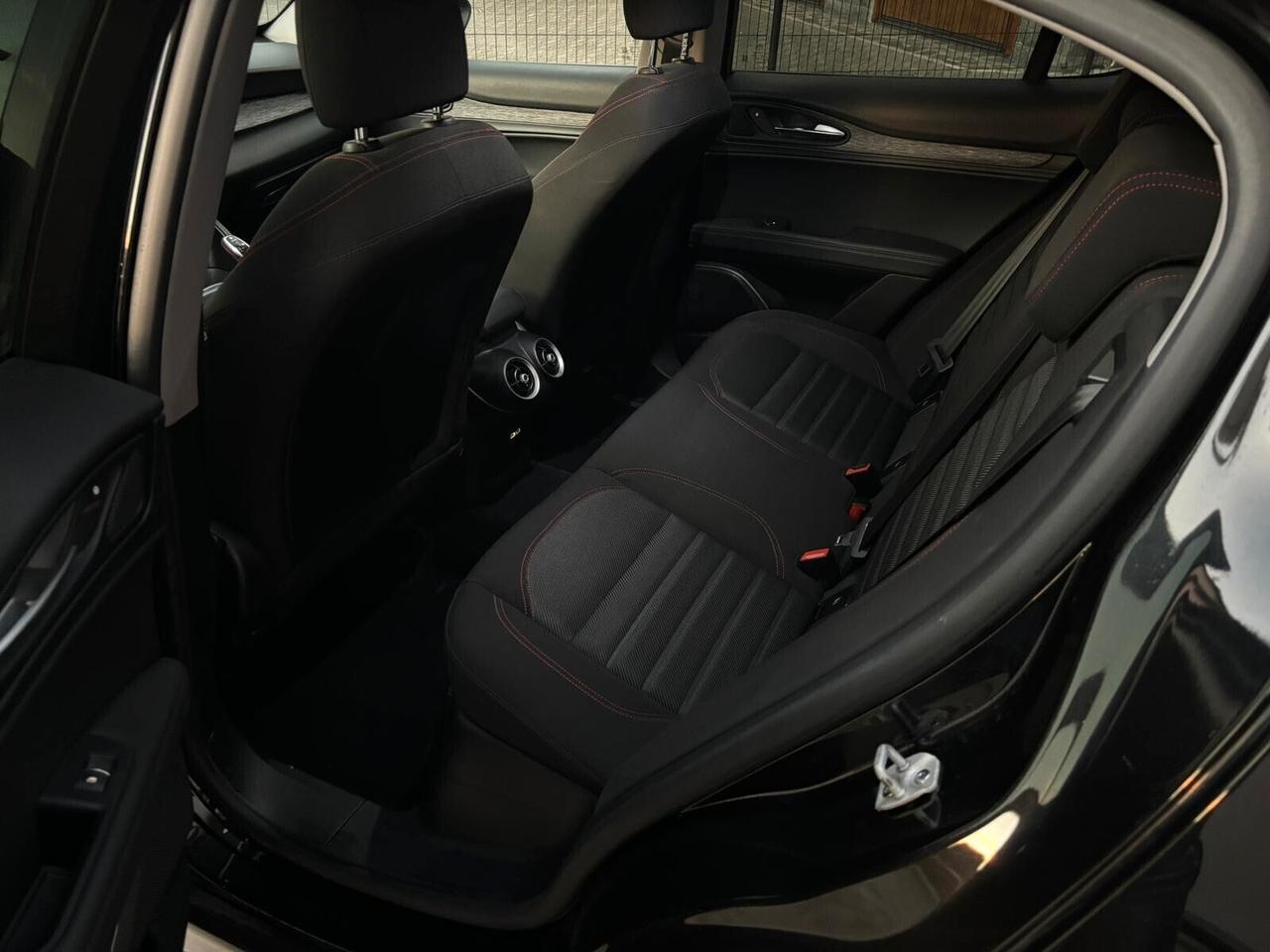 Alfa Romeo Stelvio 2.2 Turbodiesel 190 CV AT8 RWD Executive