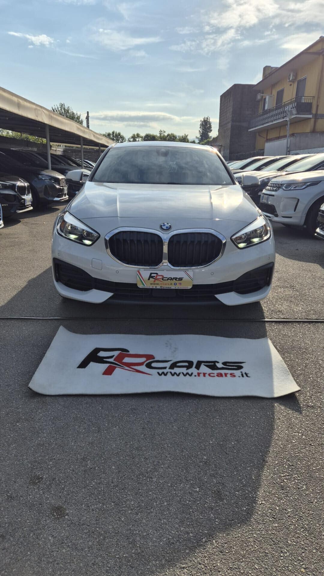 Bmw 116 116d 5p. Business Advantage