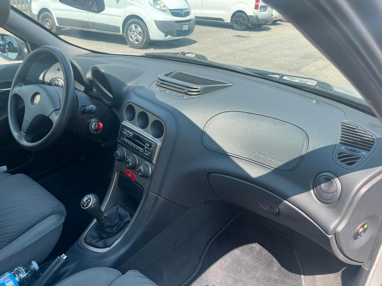 Alfa Romeo 156 1.6i 16V Twin Spark cat Distinctive