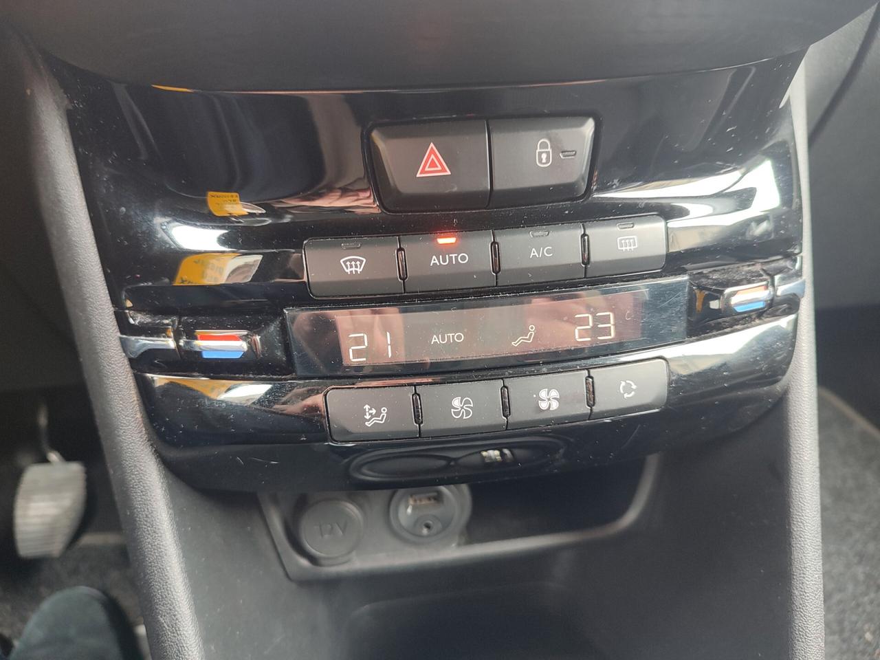 PEUGEOT 208 ALLURE 2016 DIESEL HDI EURO6 PERFETTA