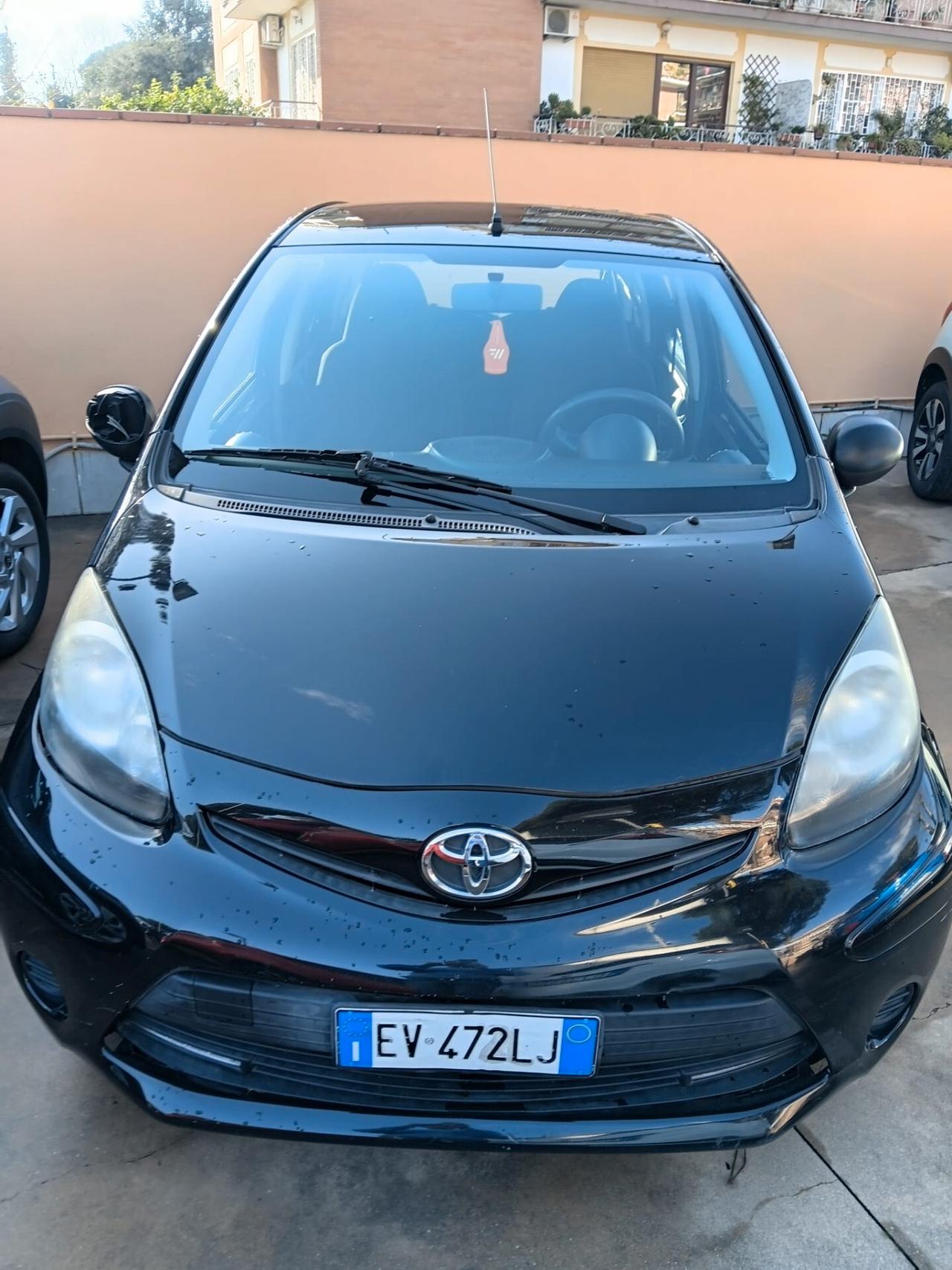 Toyota Aygo 1.0 12V VVT-i 5 porte Active Connect