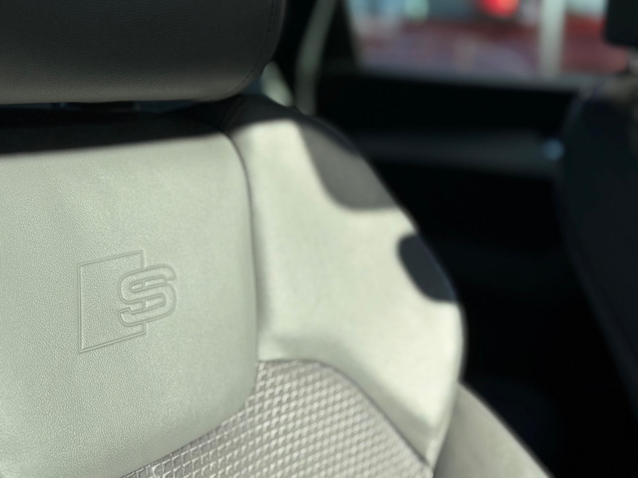 AUDI Q5 40 TDI 190 CV QUATTRO S-LINE FULL MATRIX