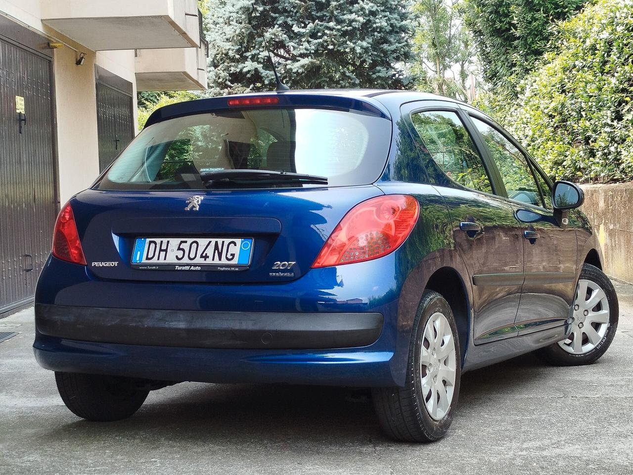 Peugeot 207 1.4 BENZINA 73cv / 52.000km / Neop.