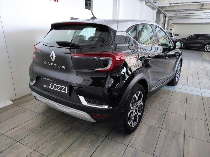 Renault Captur 2ª serie TCe 130 CV EDC FAP Intens