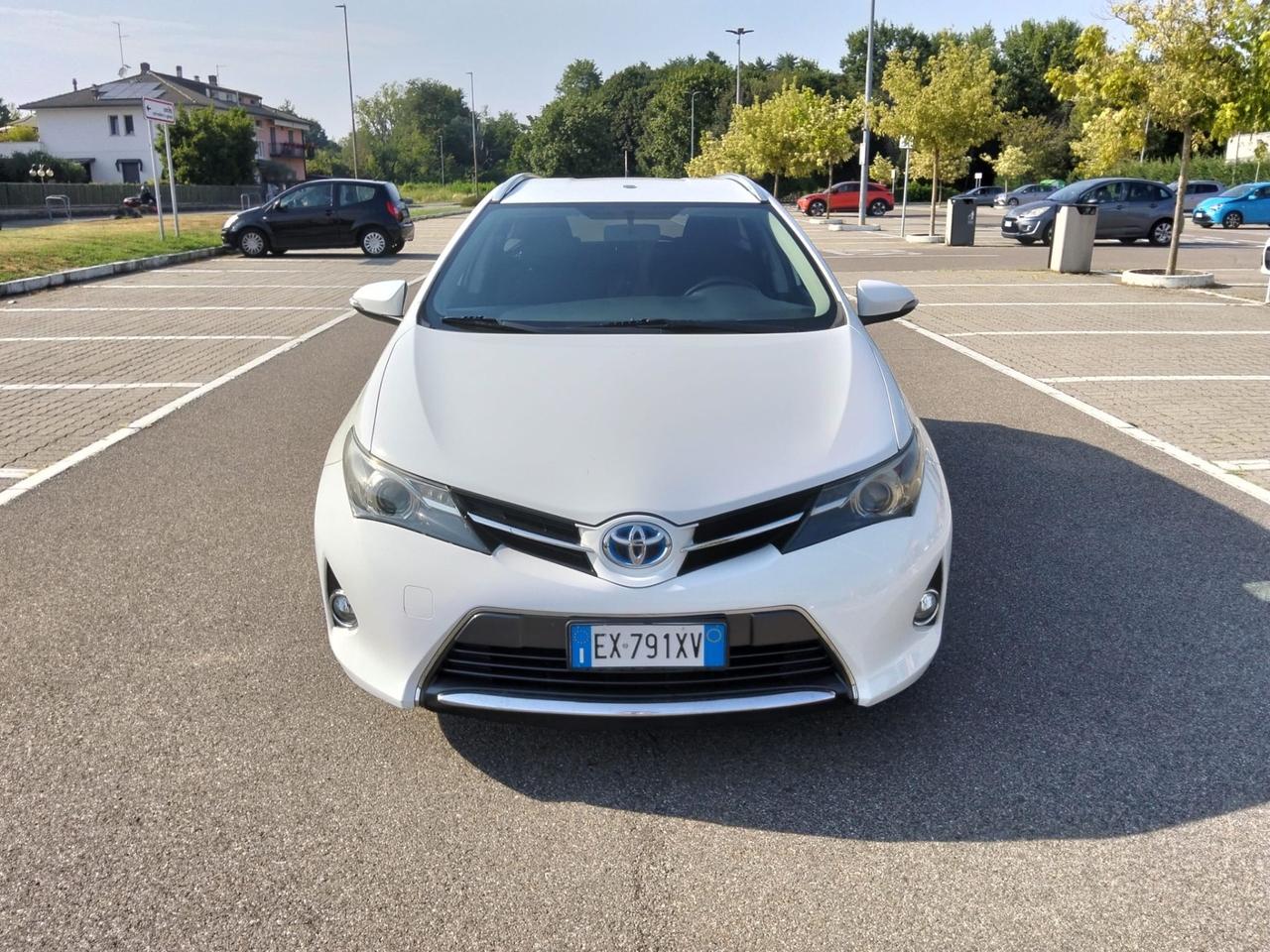 Toyota Auris Touring Sports 1.8 Hybrid Automatic*Navi*Camera