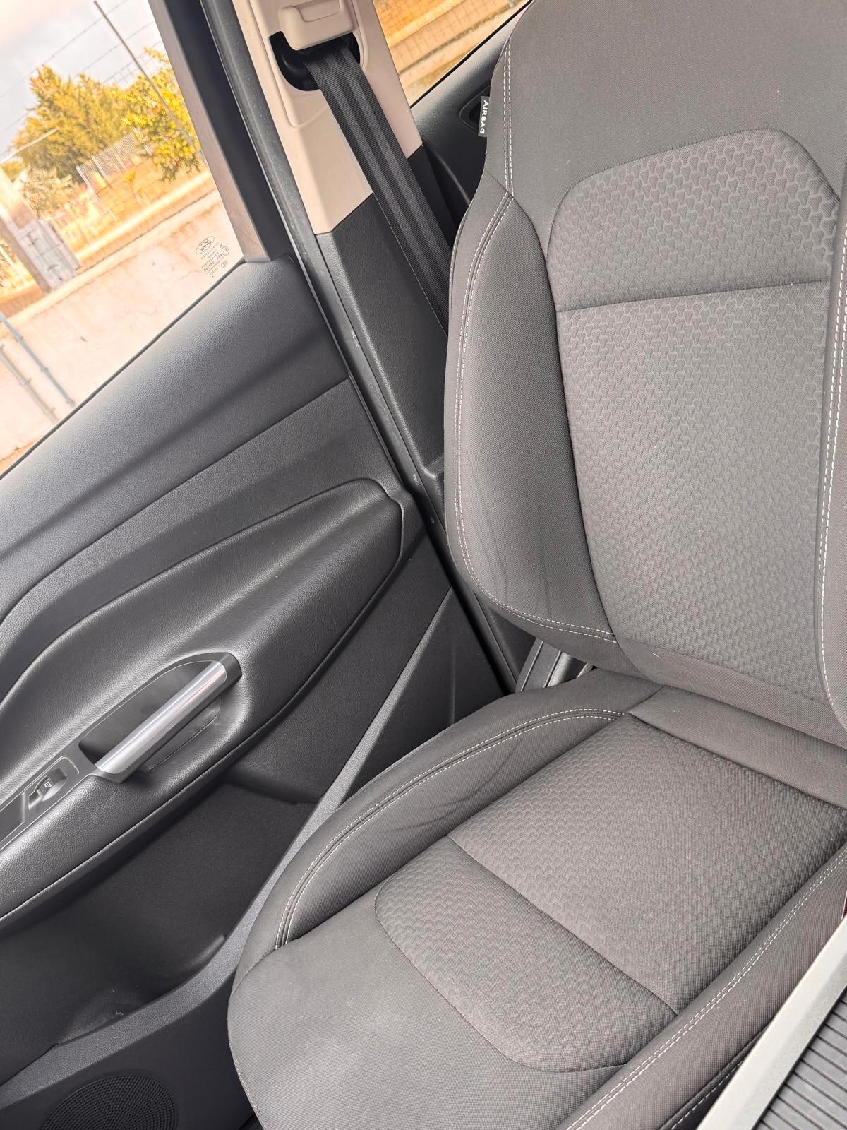 Ford Kuga 1.5 TDCI 120 CV S&S 2WD Plus