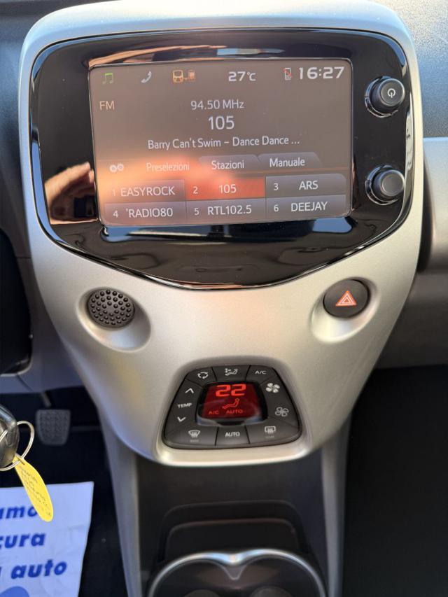 TOYOTA Aygo 1.0 VVT-i 69 CV 5 porte x-cite TSS
