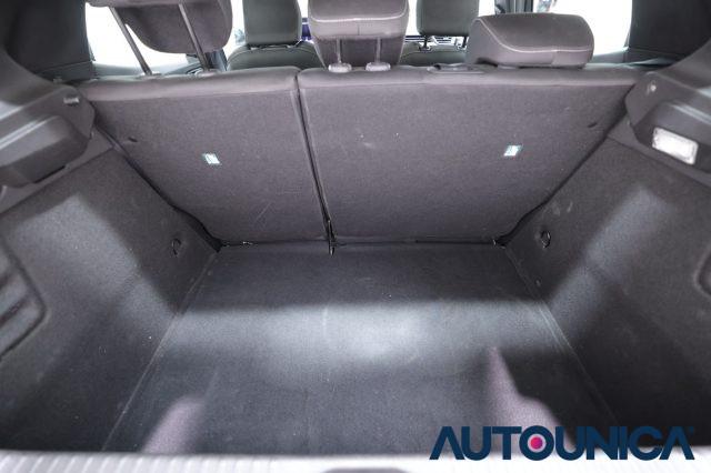 RENAULT Clio SCE 65 CV 5 PORTE EVOLUTION FARI LED NEOPATENTATI