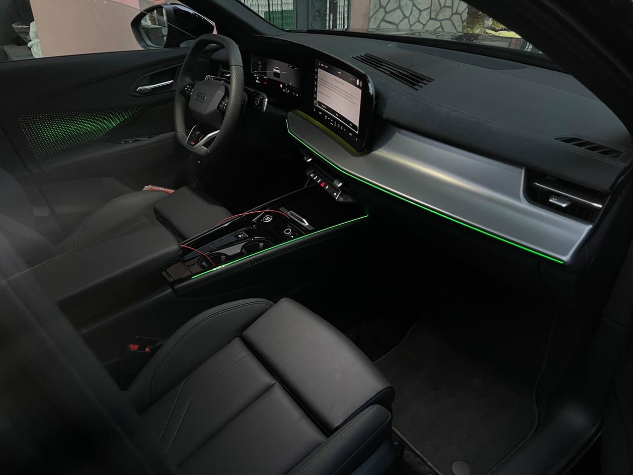 Audi Q3 Sportback TDI S tronic S-Line edition strafull