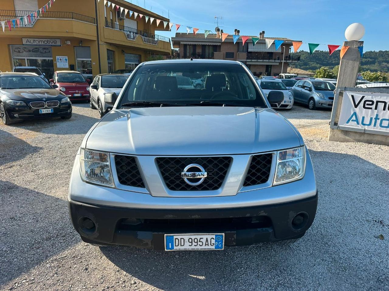 Nissan Navara Double Cab Navara d.cab 2.5 dci XE 174cv