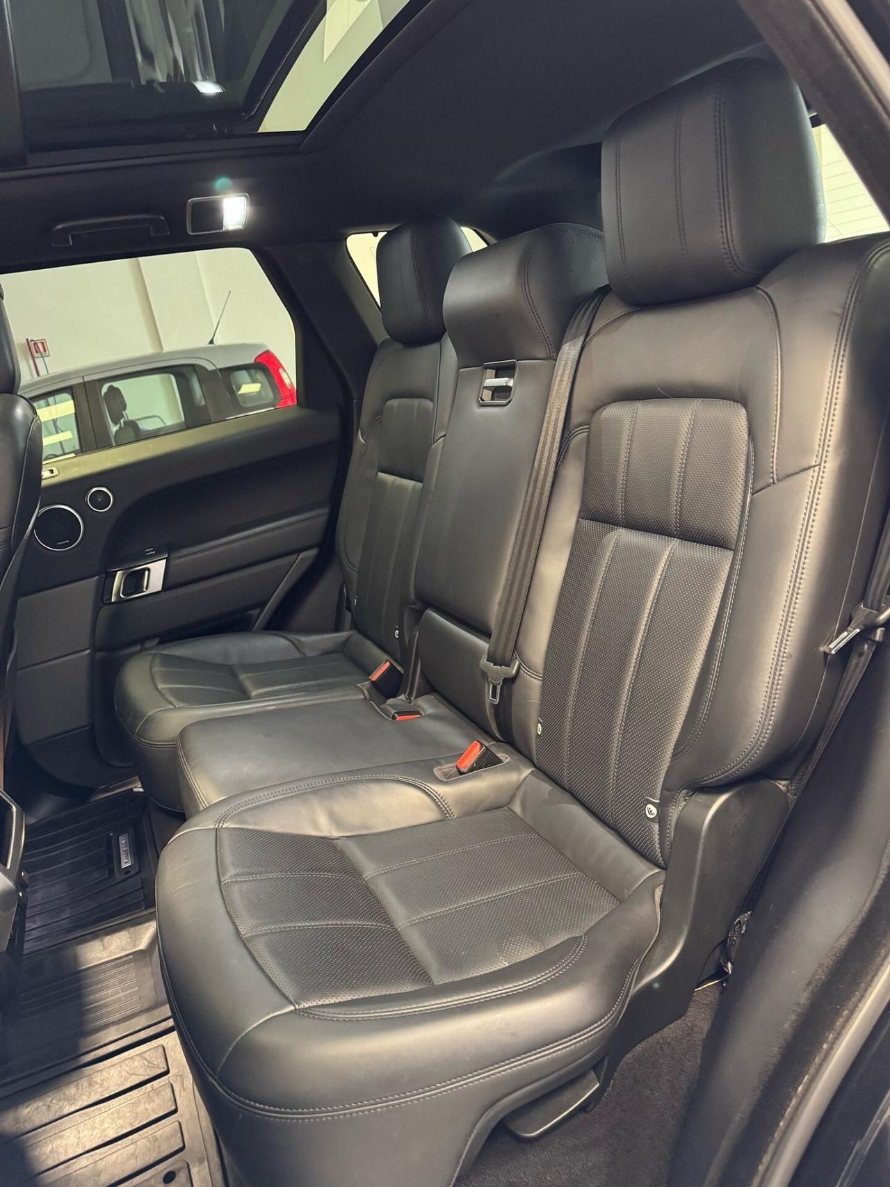 Land Rover Range Rover Range Rover 3.0 SDV6 HSE R. DYNAMIC