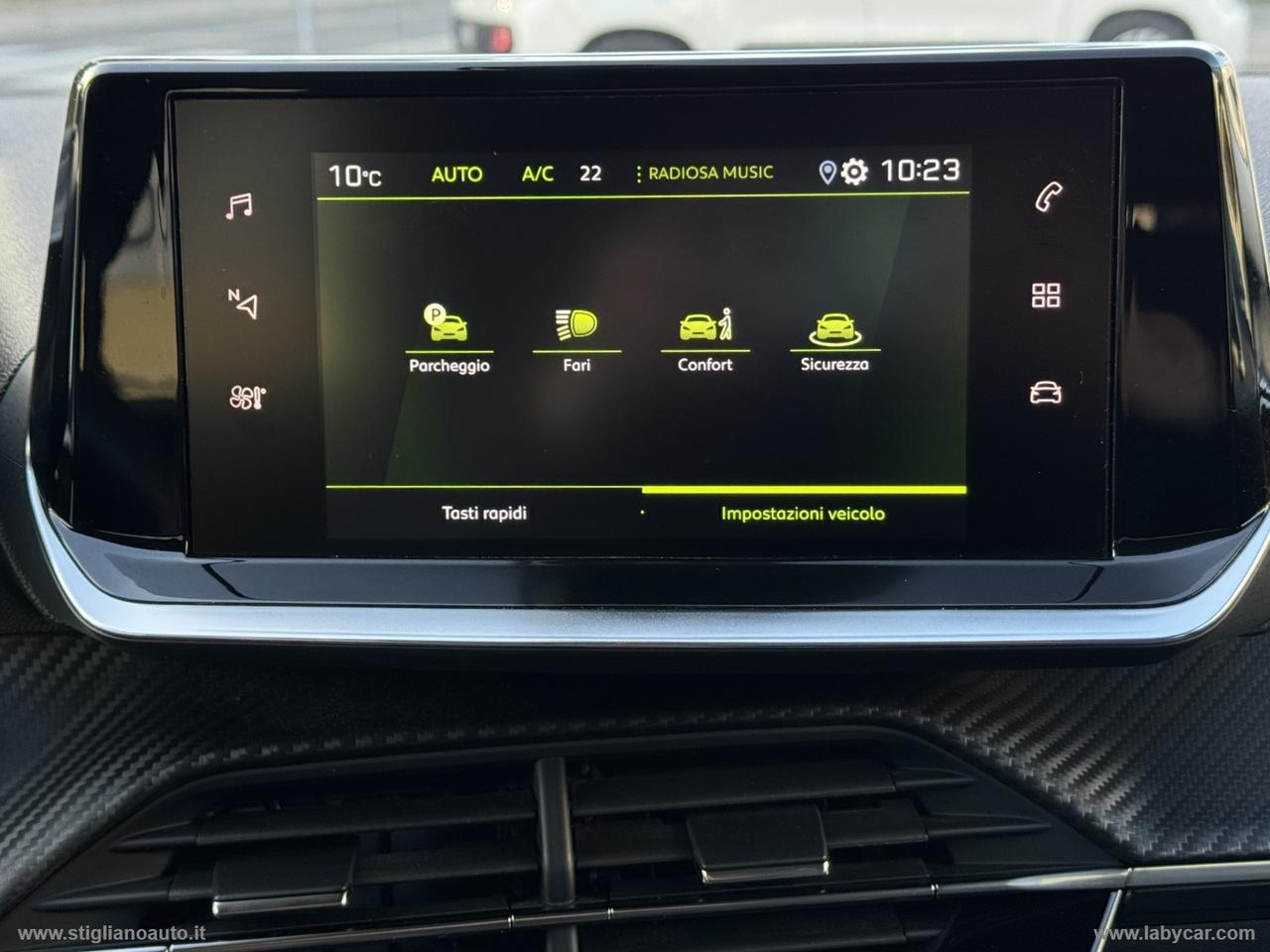 PEUGEOT 2008 BlueHDi 110 S&S Allure