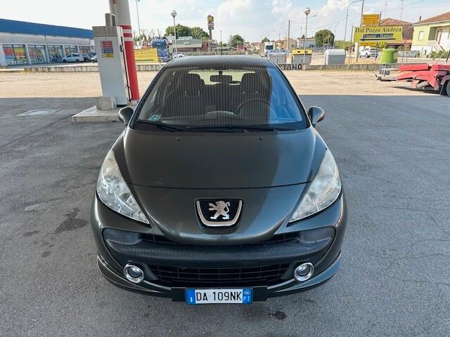 Peugeot 207 1.6 HDi 90CV 5p. XSI
