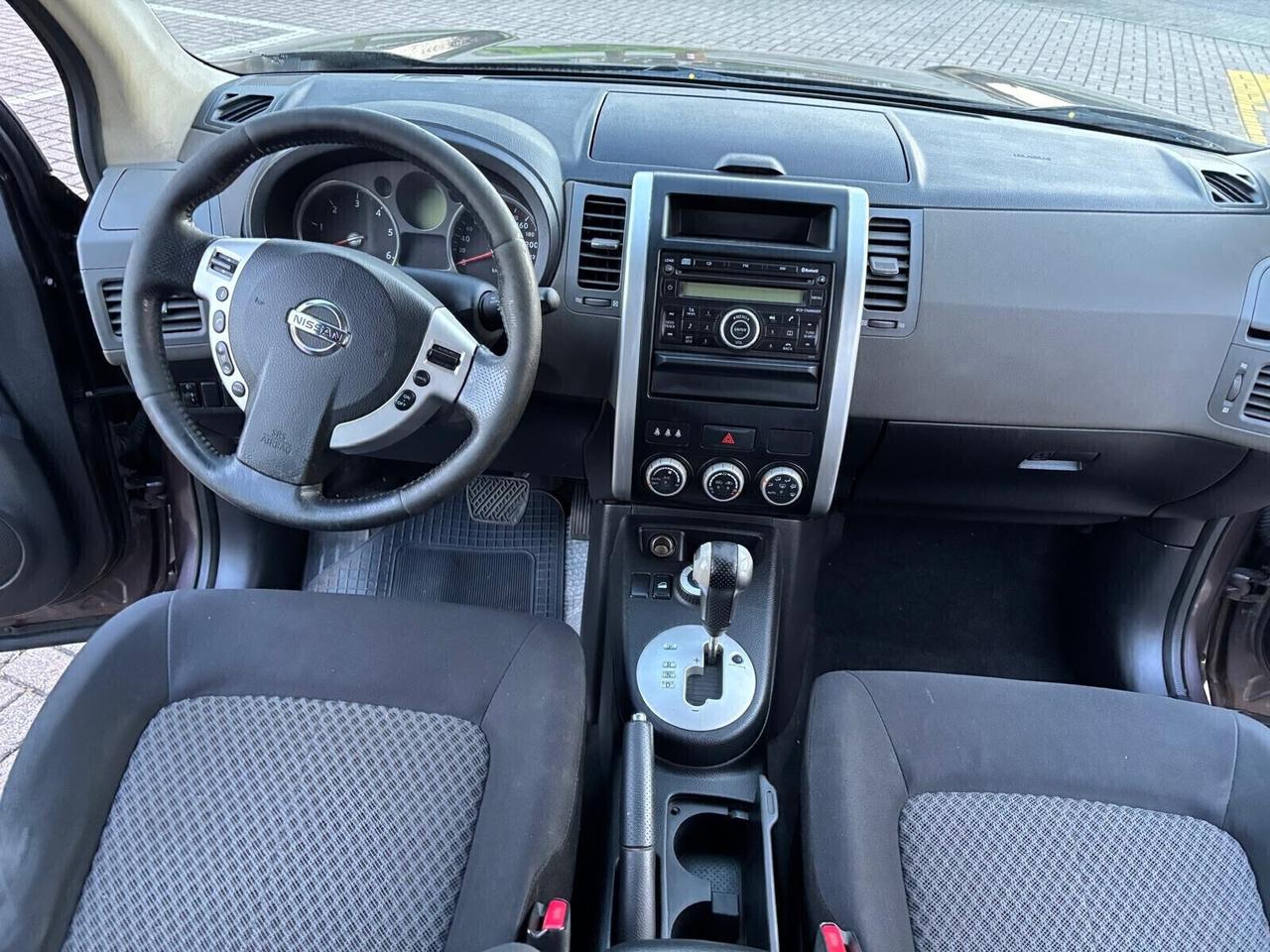 Nissan X-Trail 2.0 dCi 150CV LE Cel. 4x4 Cambio automatico 393 690 2051
