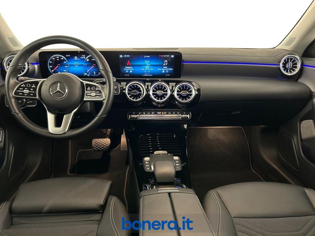Mercedes CLA 200 200 D Sport 8G-DCT
