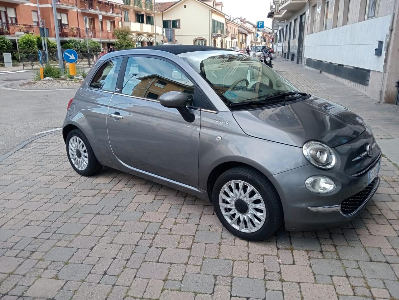 Fiat 500 C 1.0 Hybrid Dolcevita