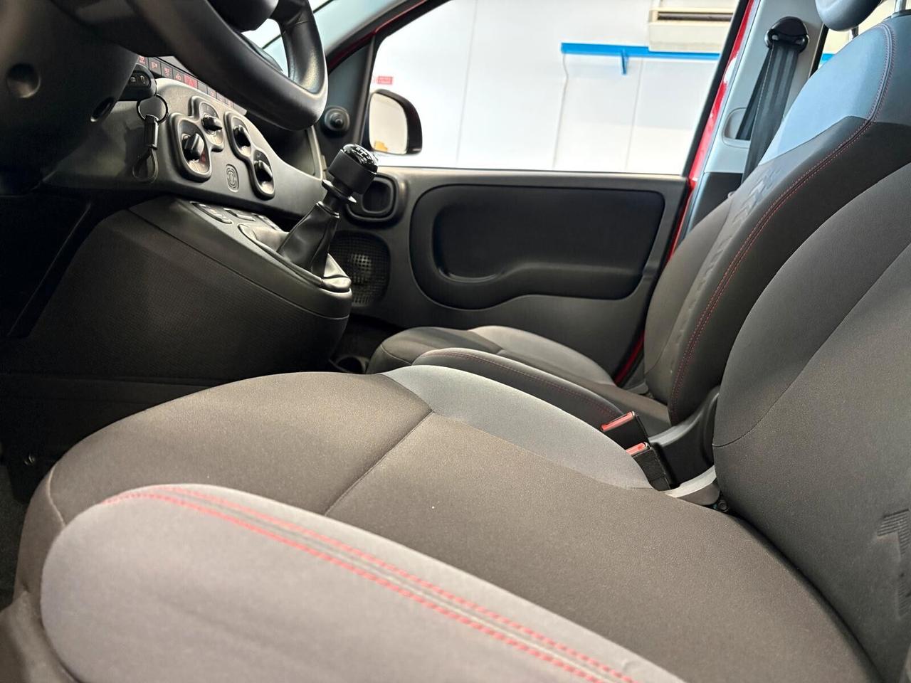 Fiat Panda EASY 1.0 FireFly Hybrid UNICO PR.