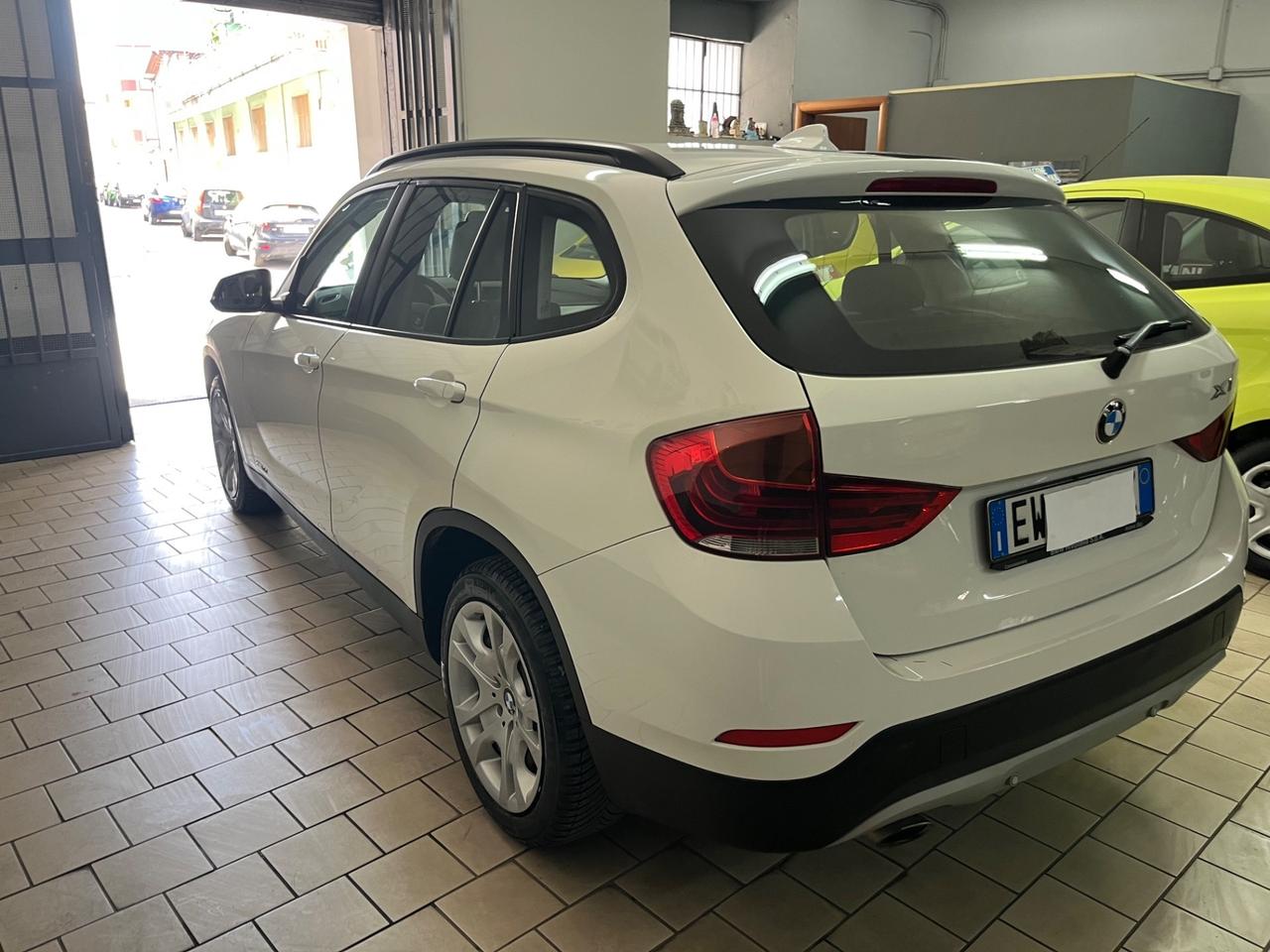Bmw X1 xDrive18d automatico 12/2014