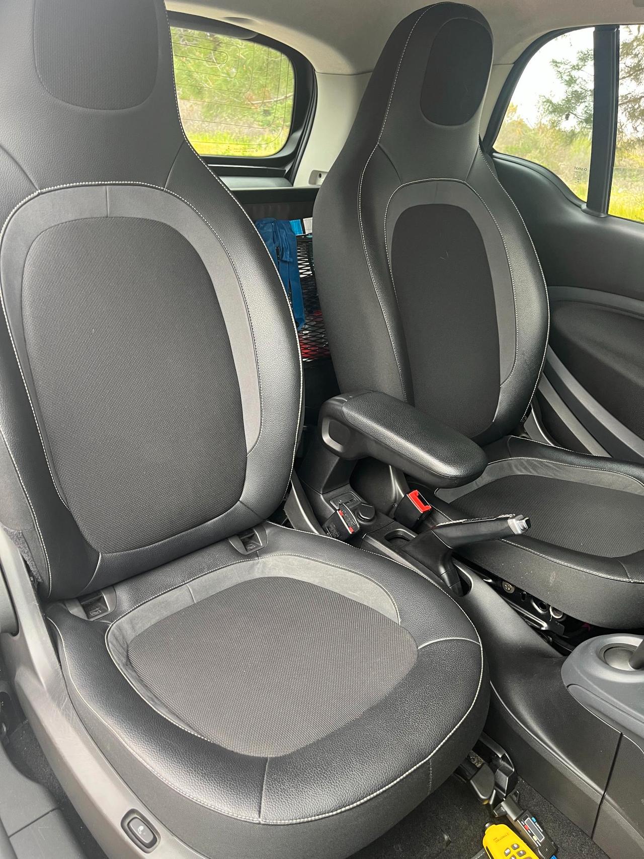 Smart fortwo coupe Fortwo 0.9 t Brabus 109cv twinamic my18