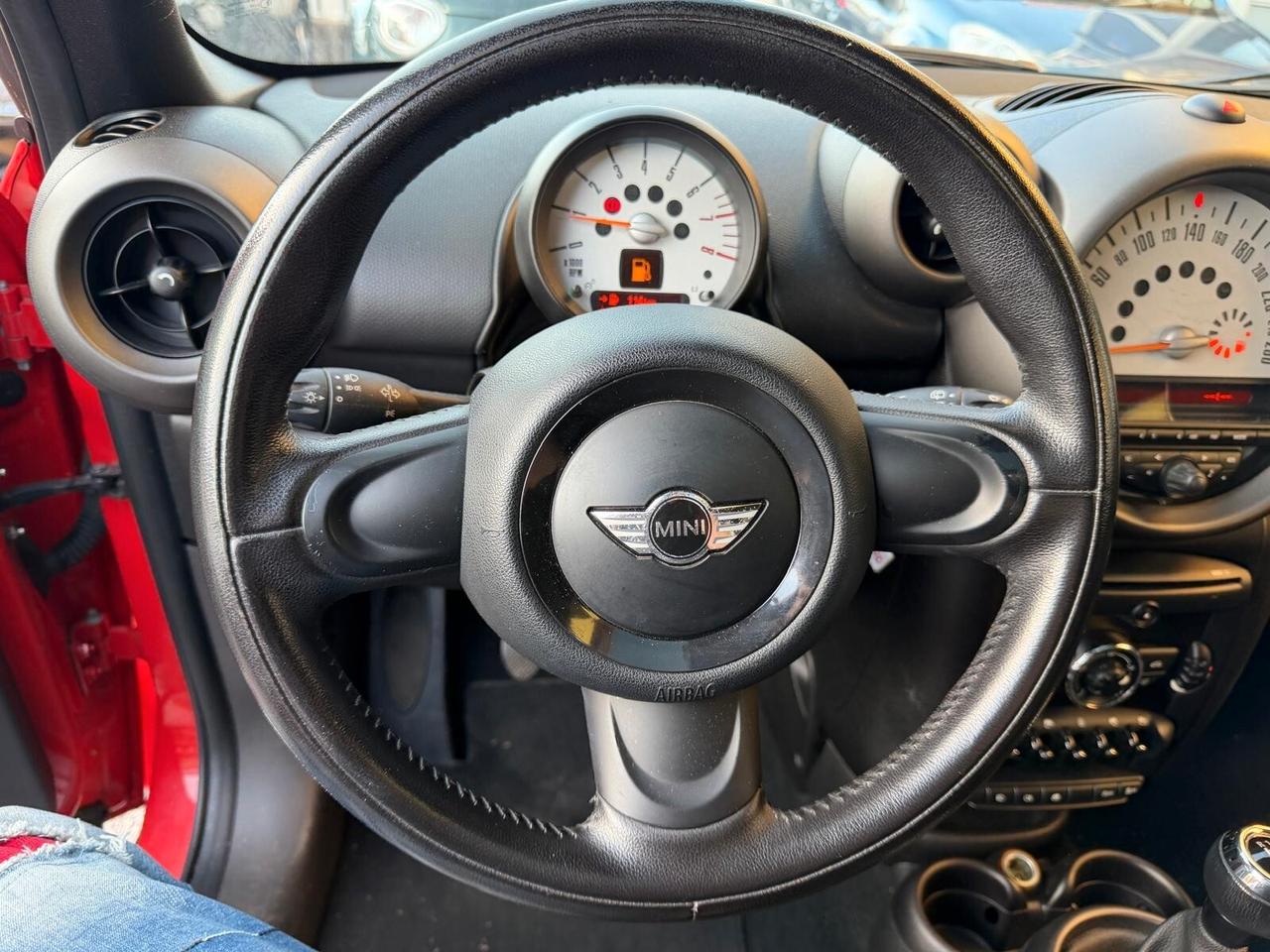 Mini Cooper Countryman 1.6 tetto