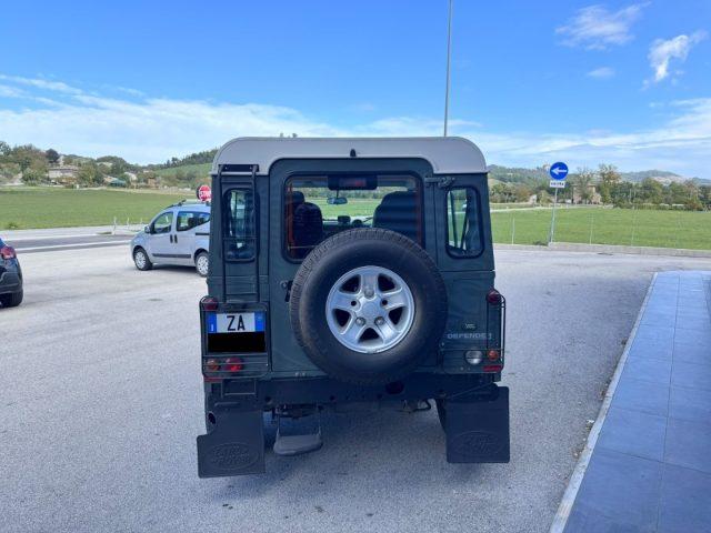 LAND ROVER Defender 90 2.4 TD4 Station Wagon SE ITALIANO VETTURA