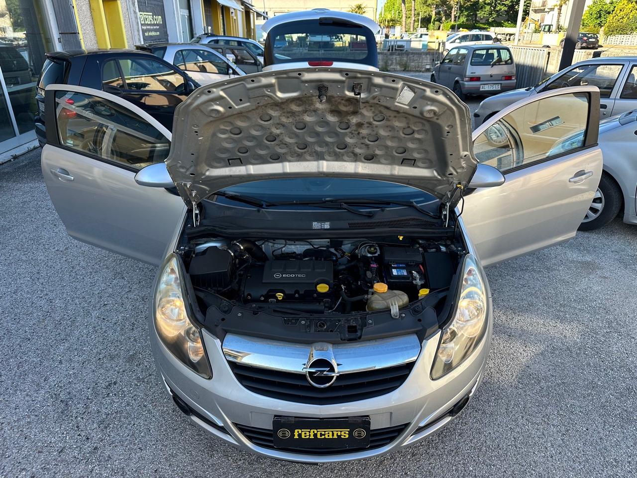 Opel Corsa 1.2 3 porte Club