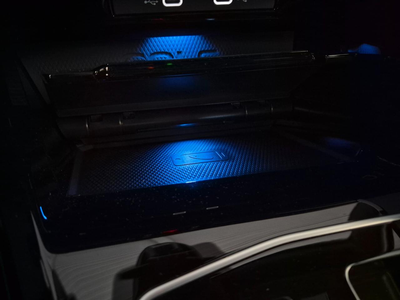 Volkswagen Golf GTI 5 PORTE LED NAVI CARPLAY C.18 NERI AUTO UFFICIALE VW 1 PROPRIETARIO