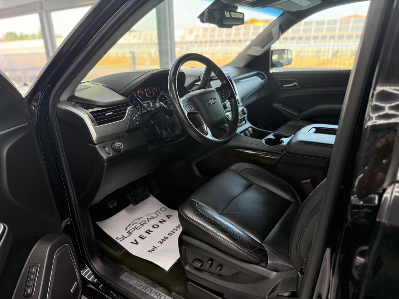 Chevrolet Suburban 5.3 340CV V8