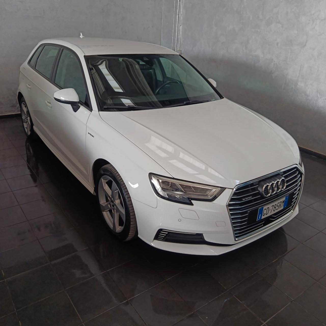 Audi A3 SPB 1.4 TSI S-TRONIC E-TRON