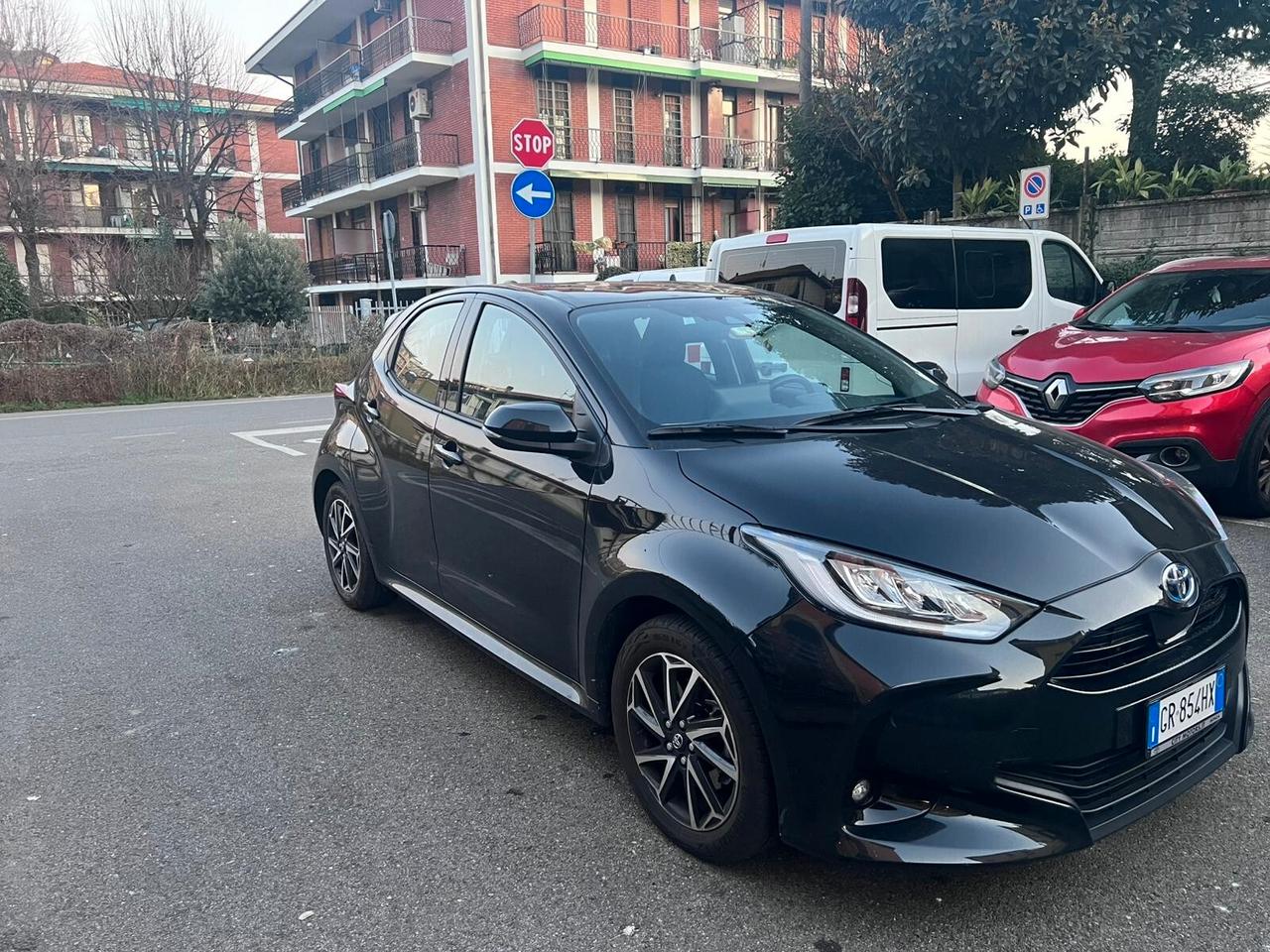 Toyota Yaris 1.5 Hybrid 5 porte Trend
