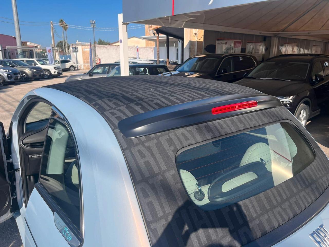 Fiat 500E Berlina 42 kWh La Prima Cabrio