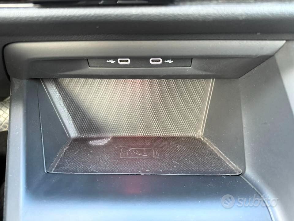 Volkswagen Golf 2.0 TDI 116cv -DSG- LIFE