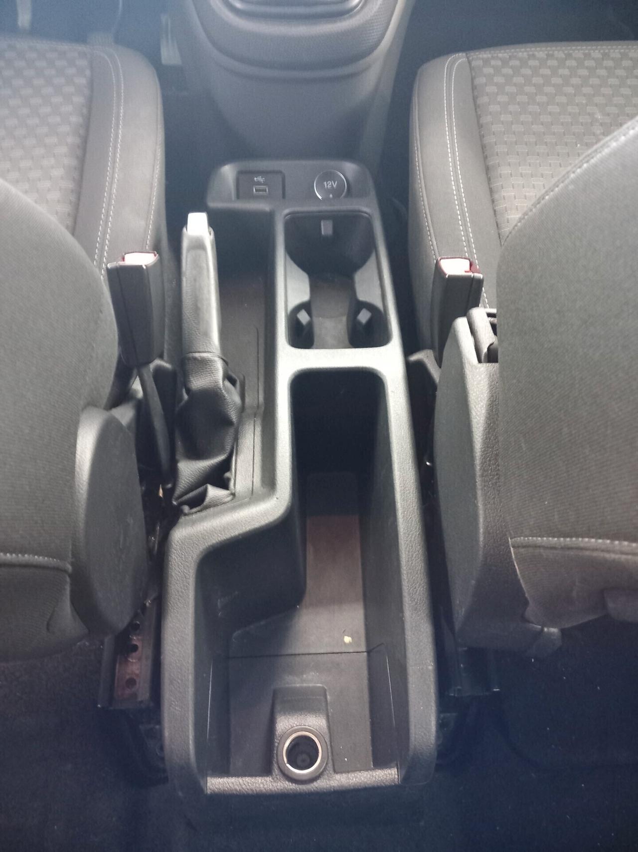 Ford Tourneo Connect 1.5 TDCi 120 CV anno 2019 km 125 mila