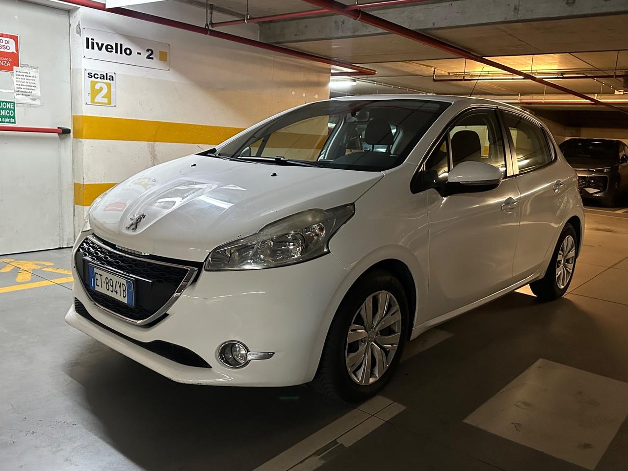 Peugeot 208 1.4 HDi 68 CV 5 porte Active
