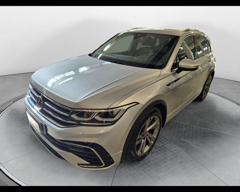 Volkswagen Tiguan II 2.0 tdi R-Line 150cv dsg