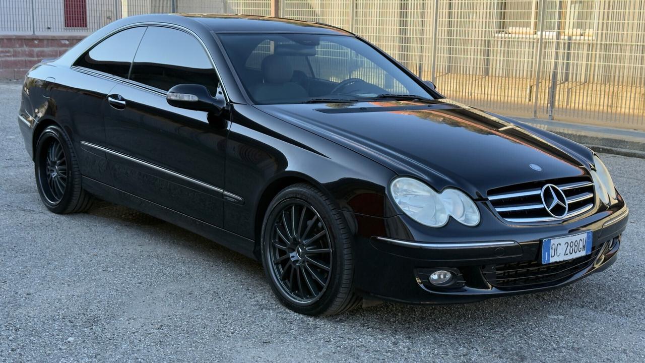 Mercedes-benz CLK 220 CDI cat Avantgarde
