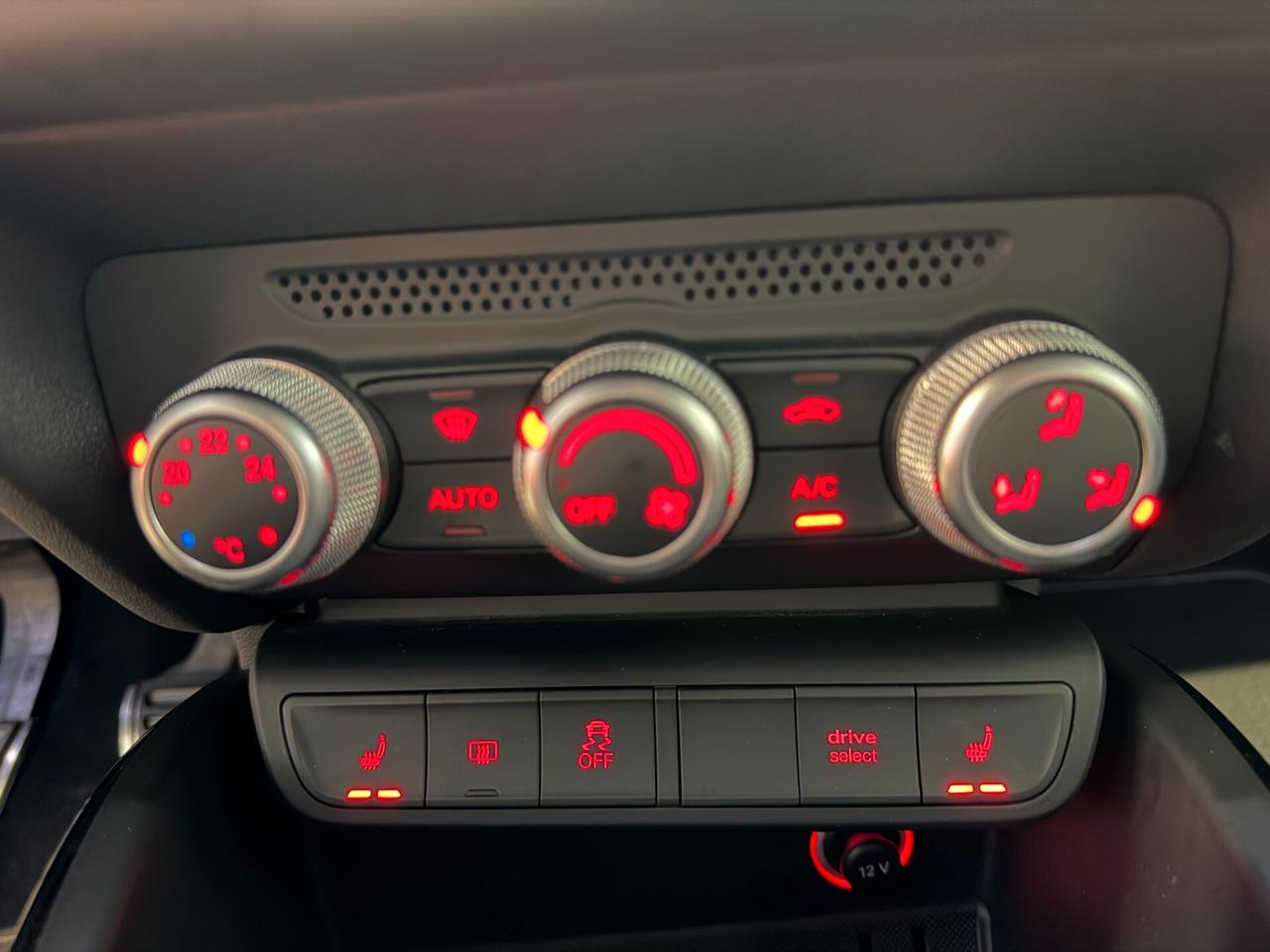 Audi S1 2.0 TFSI QUATTRO-SEDILI GUSCIO-TAGLIANDI