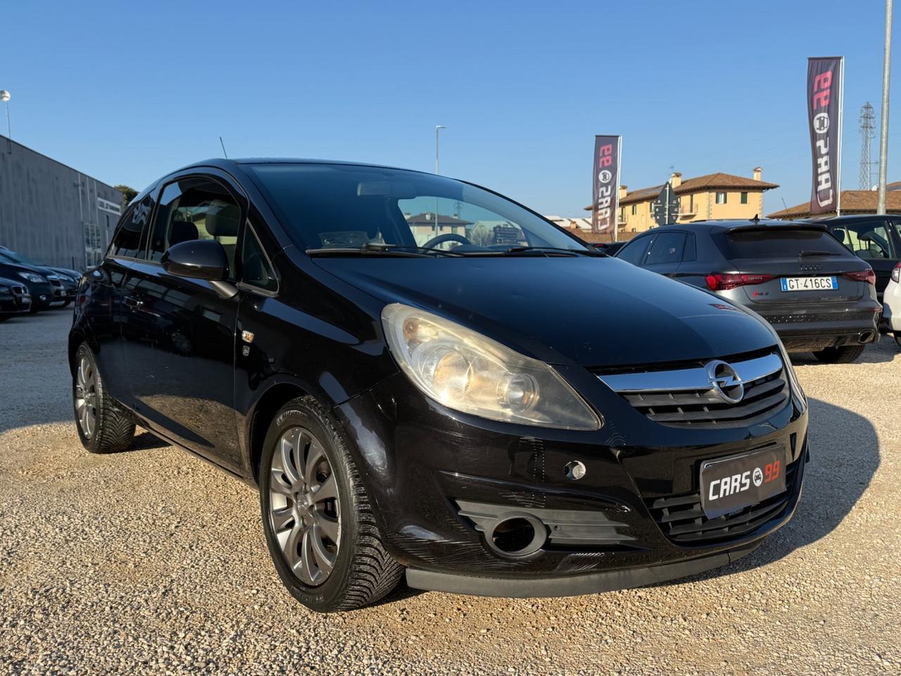 Opel Corsa 1.2 3 porte Sport